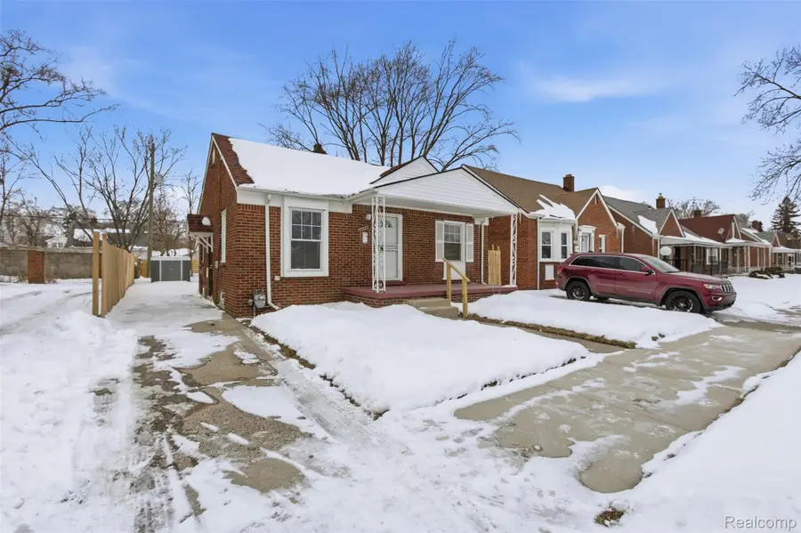 19327 Sunset Street, Detroit, MI 48234 - #3