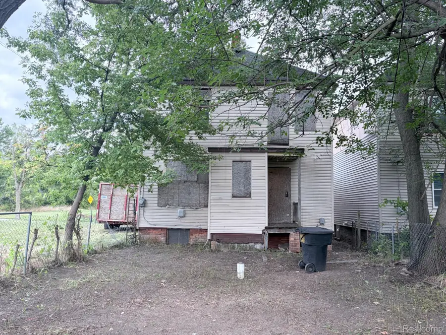 3757 Saint Clair Street, Detroit, MI 48214 - #3