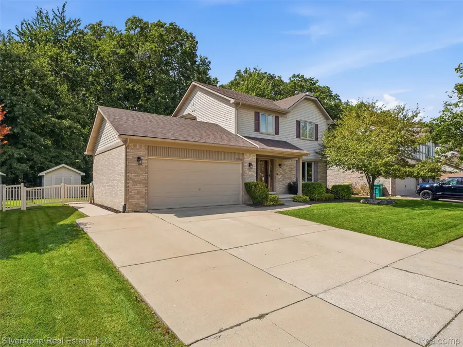 21716 Hildebrandt Drive, Brownstown, MI 48134 - #3