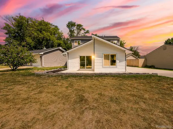 3402 Elmhurst Avenue, RoyalOak, MI 48073
