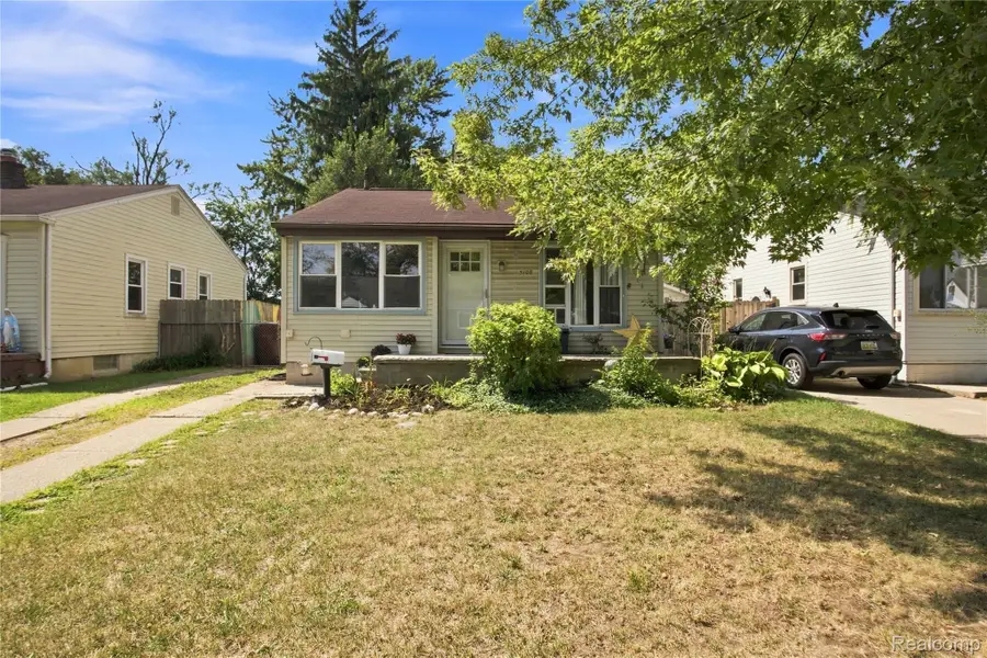 5108 Mildred Street, Wayne, MI 48184 - #2