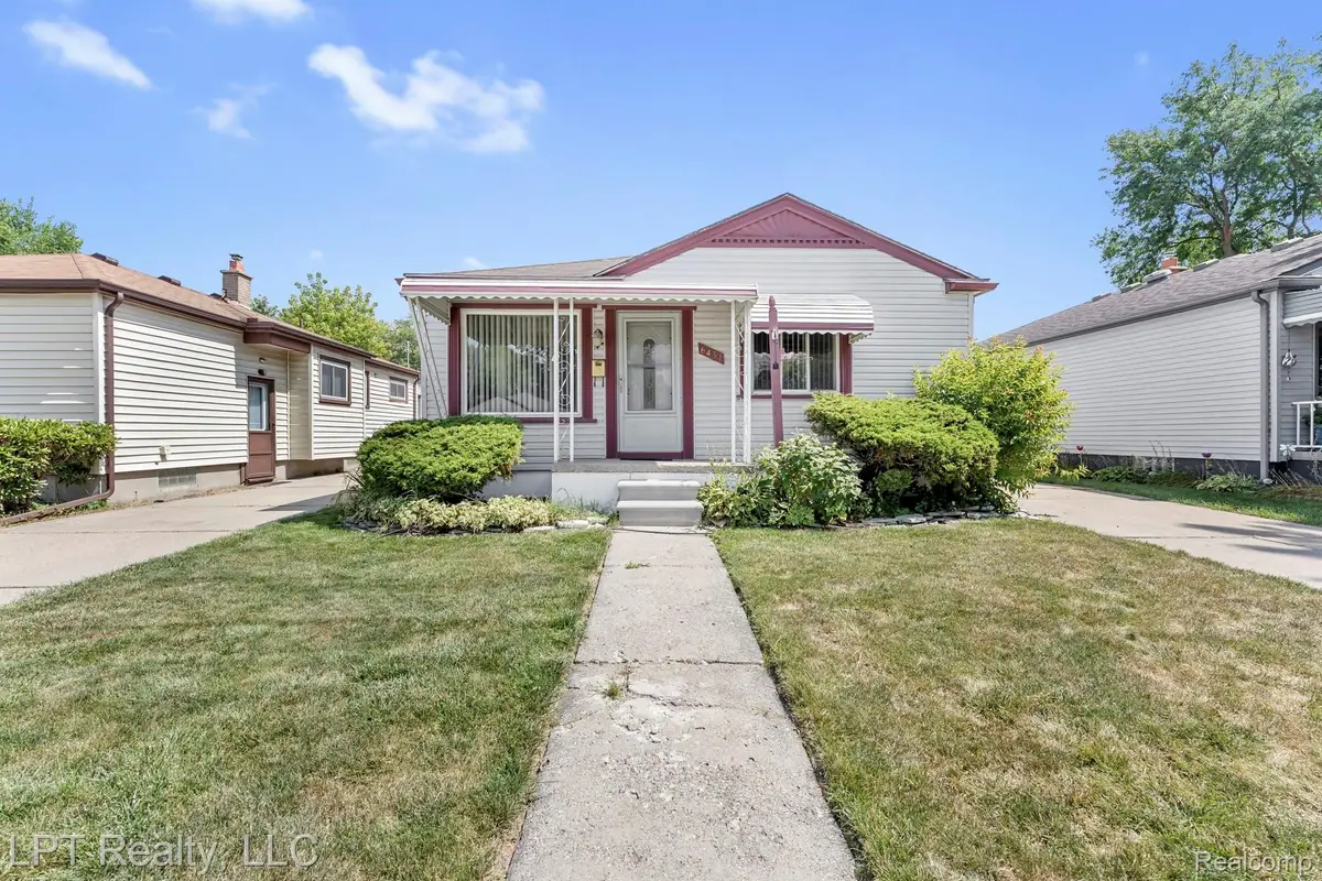 6431 Mayfair Street, Taylor, MI 48180 - #1