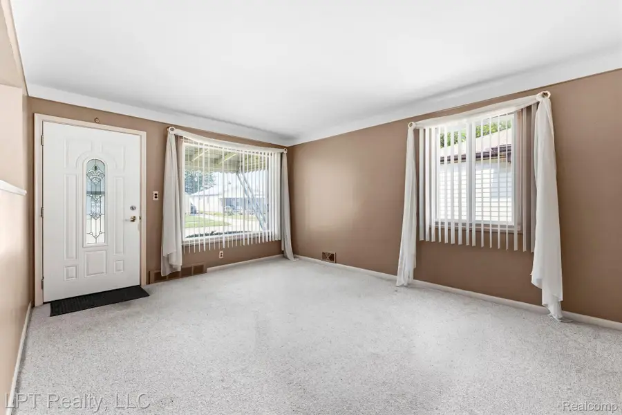 6431 Mayfair Street, Taylor, MI 48180 - #3