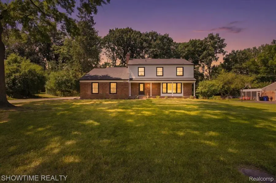 4348 Covered Bridge Road, Bloomfield, MI 48302 - #3