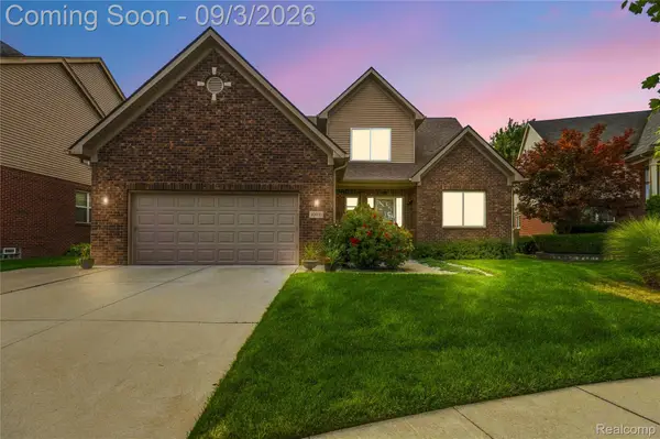 30935 Bradmore Road, Warren, MI 48092