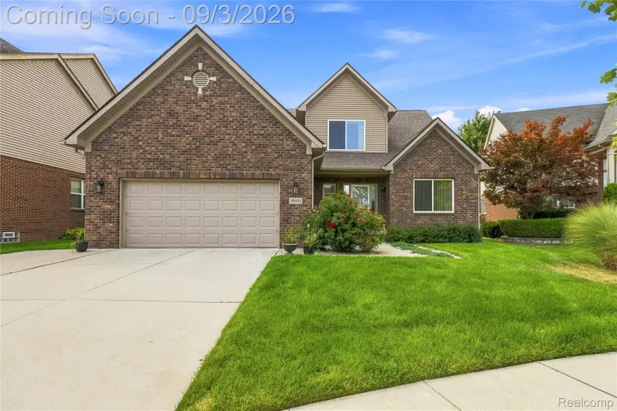 30935 Bradmore Road, Warren, MI 48092 - #2