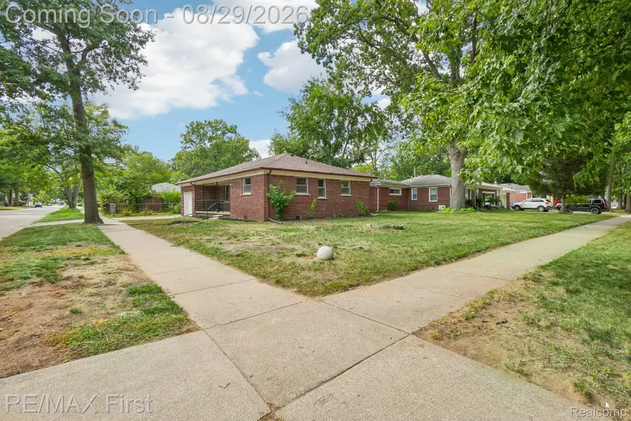 29309 Milton Avenue, Madison Heights, MI 48071 - #3