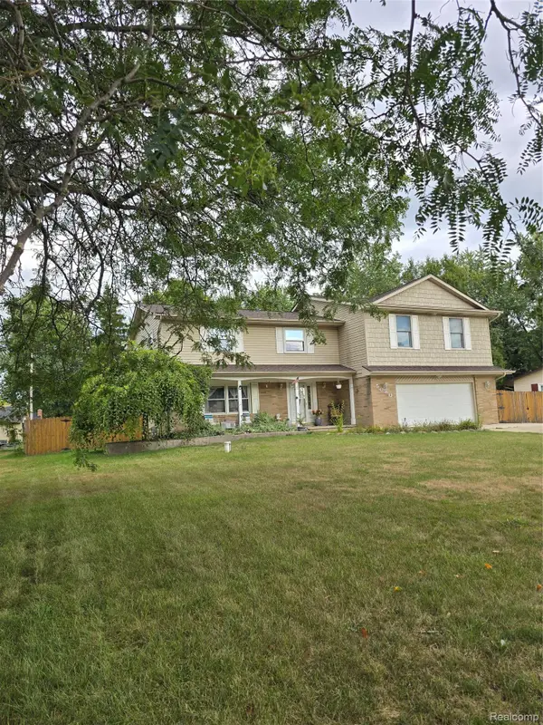 5080 N Georgetown Road, GrandBlanc, MI 48439