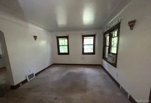 8930 Wayne Road, Romulus, MI 48174 - #2