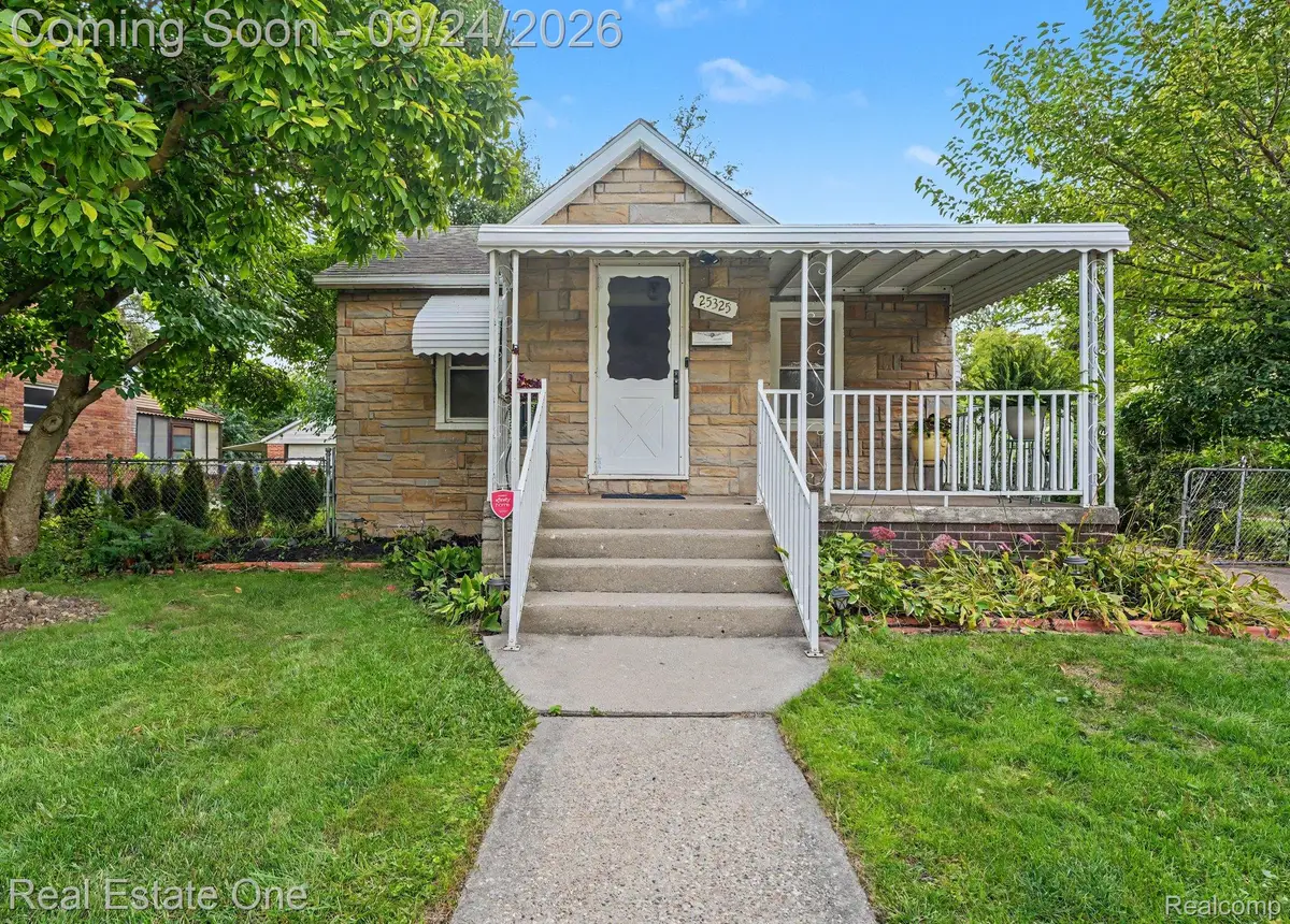 25325 Peter Kaltz Road, Warren, MI 48091 - #1