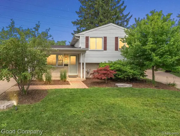 3026 Linwood Court, RoyalOak, MI 48073
