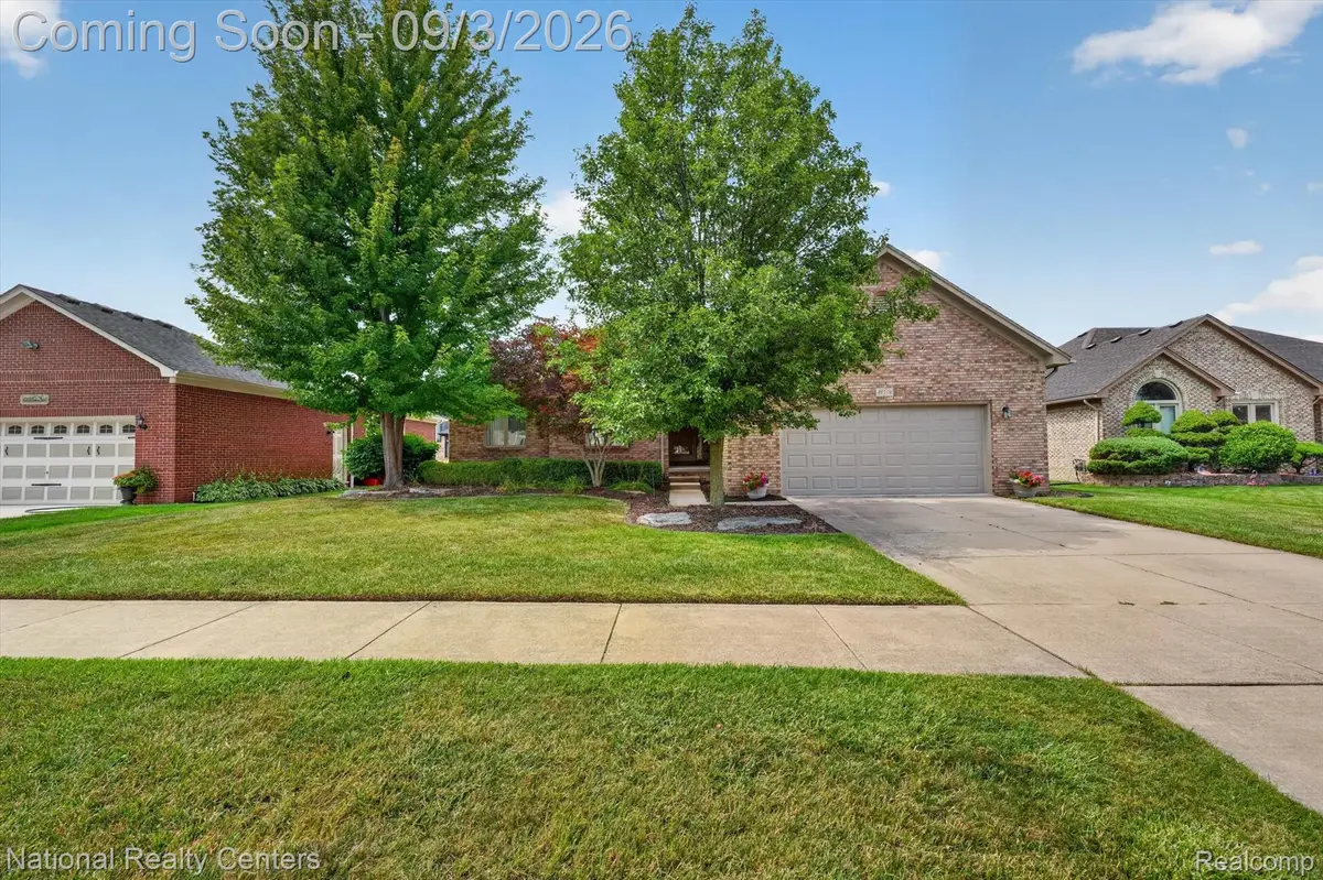49719 Shenandoah Drive, Macomb, MI 48044 - #1