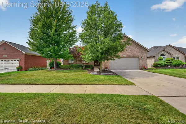 49719 Shenandoah Drive, Macomb, MI 48044
