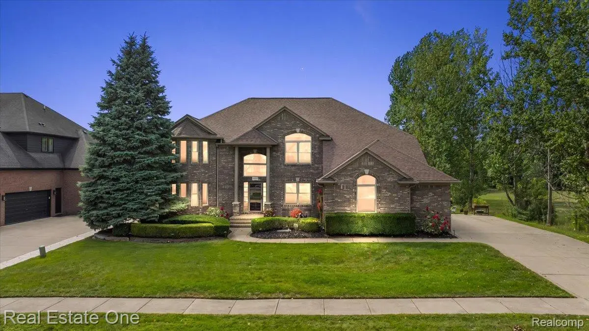 53883 Viar Drive, Shelby, MI 48315 - #1