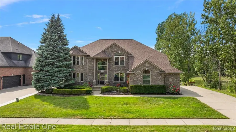 53883 Viar Drive, Shelby, MI 48315 - #2