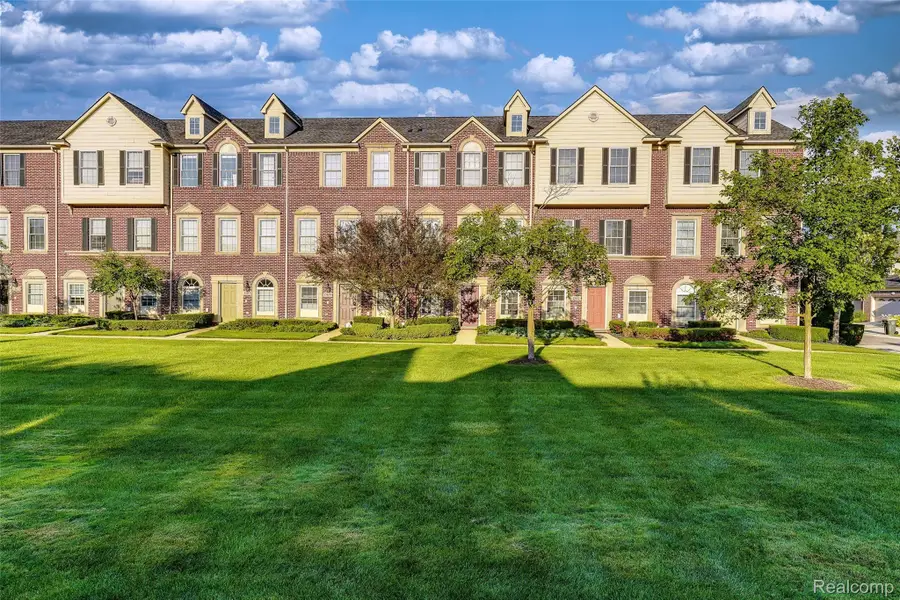 1569 E Lakeview Lane, Canton, MI 48187 - #2