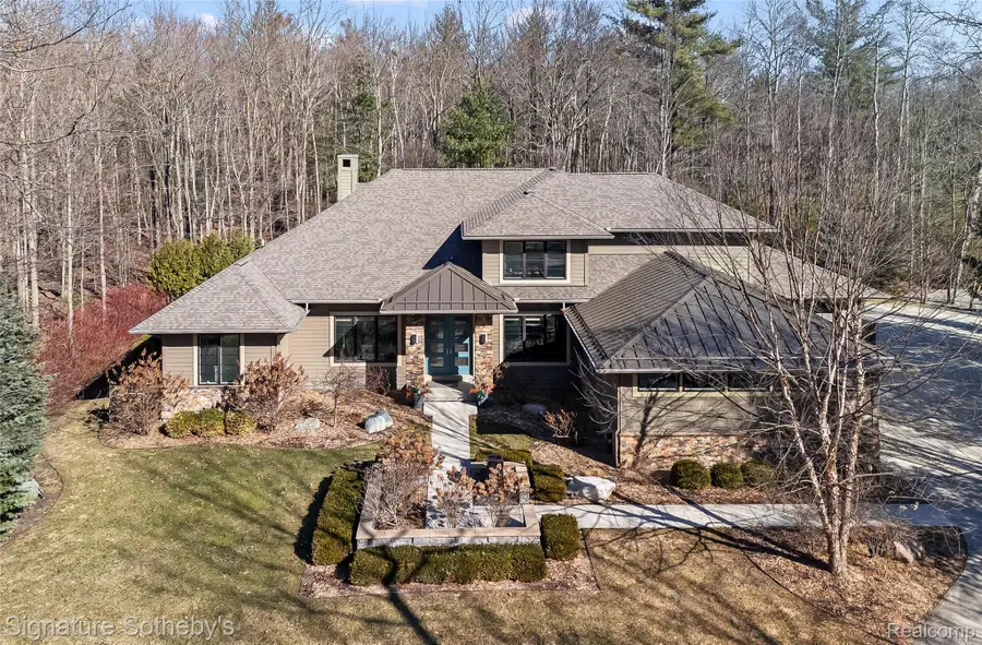 3479 E Shady Ridge Lane, Midland, MI 48642 - #3