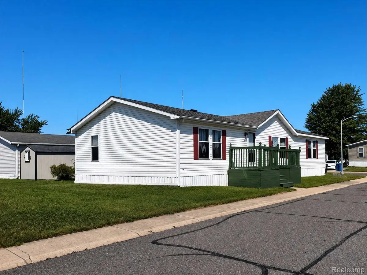 28917 Briarwood, Huron, MI 48134 - #1