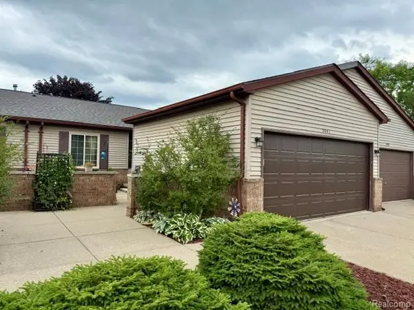 5041 Sandalwood Drive, GrandBlanc, MI 48439