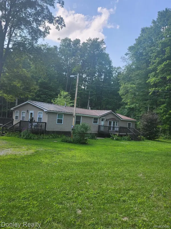 7795 County Road 571 Ne, Mancelona, MI 49659