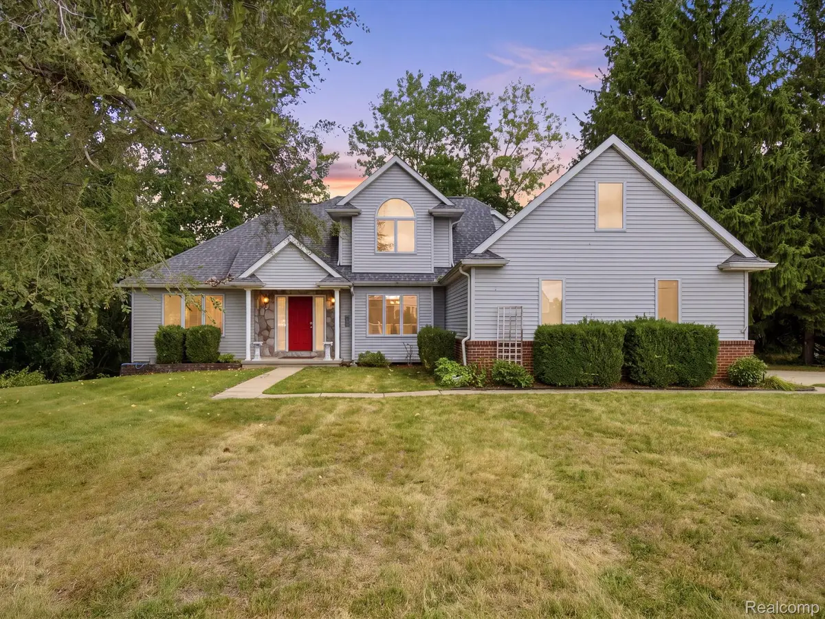 575 Lakes Edge Drive, Oxford, MI 48371 - #1
