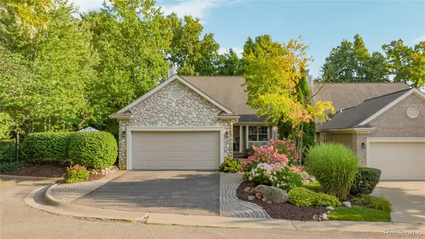 6582 Forest Ridge Court, Clarkston, MI 48346
