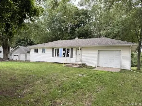5407 Oak Grove Road, Howell, MI 48855