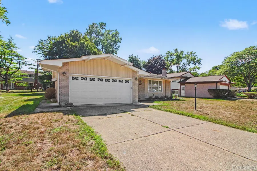 23930 Rockingham Street, Southfield, MI 48033 - #3