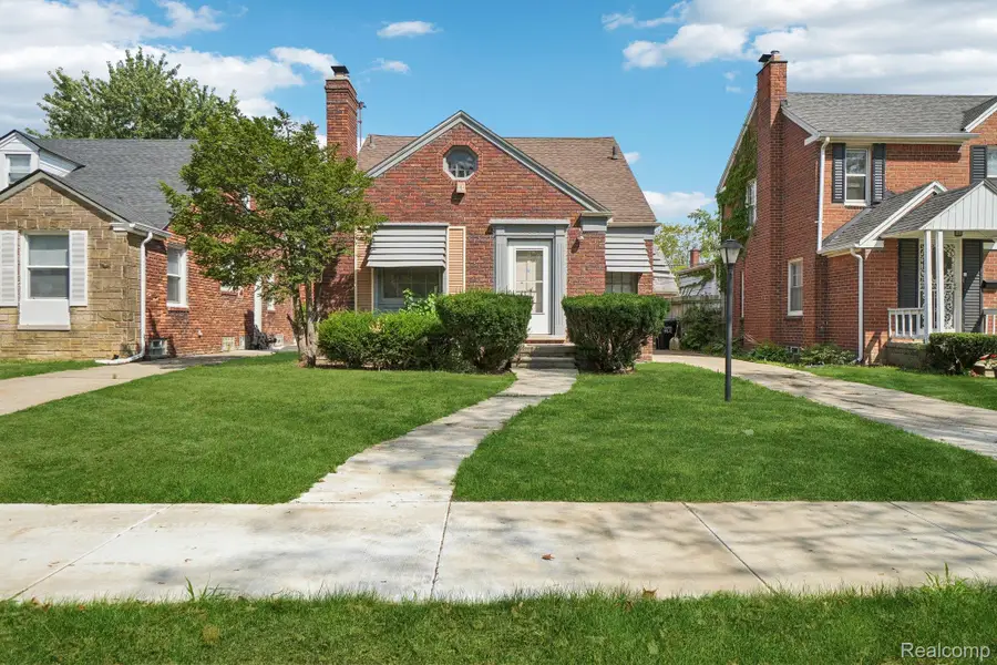 16820 Harlow Street, Detroit, MI 48235 - #2