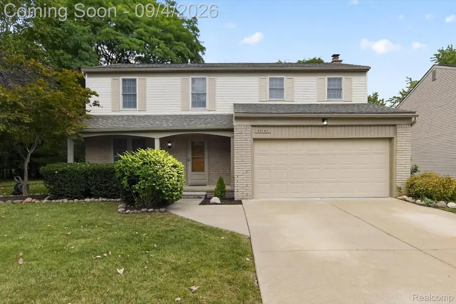 43182 Applewood Road, Canton, MI 48188 - #2