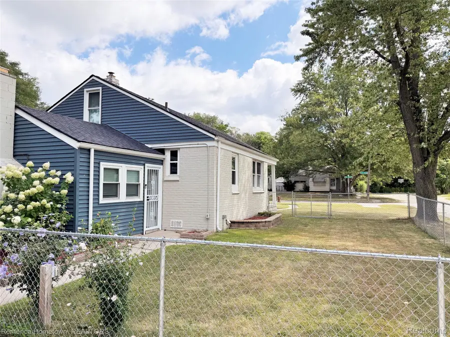 16503 Five Points Street, Redford, MI 48240 - #3