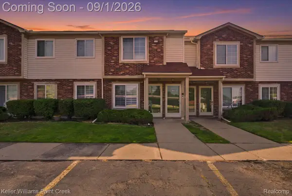 31842 Kelly Road #3, Roseville, MI 48066