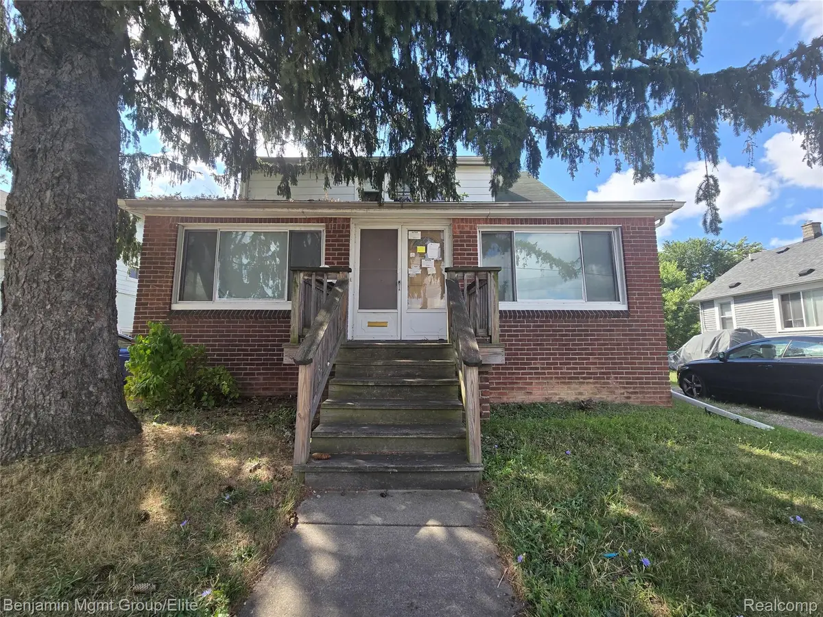 16504 E 10 Mile Road, Eastpointe, MI 48021 - #1