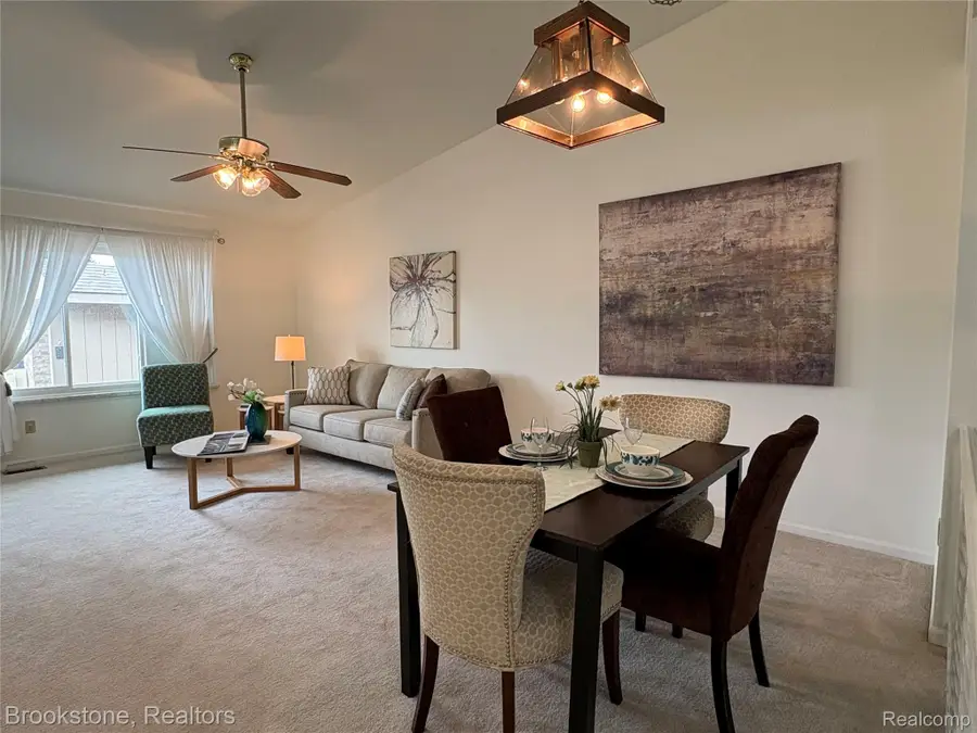 62401 Raleigh Court #4, South Lyon, MI 48178 - #3