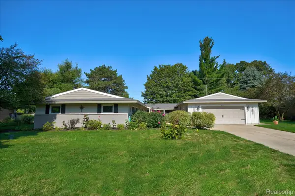 6243 Westview Drive, GrandBlanc, MI 48439