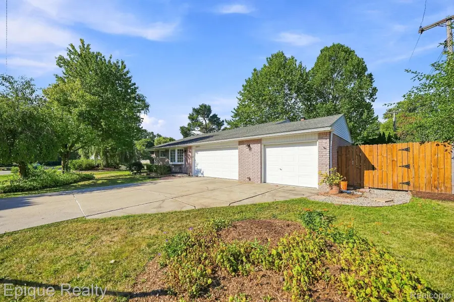 23571 E Le Bost, Novi, MI 48375 - #2