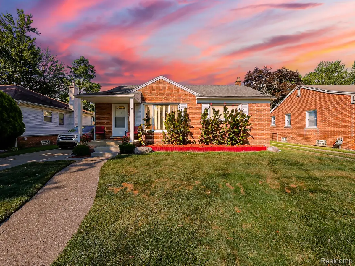 17721 Sumner, Redford, MI 48240 - #1