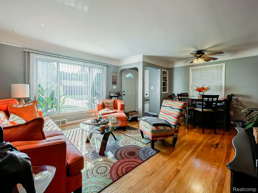 17721 Sumner, Redford, MI 48240 - #2
