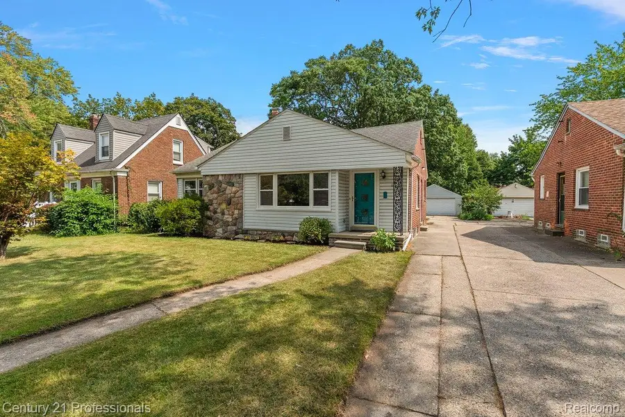 607 Lawson Street, Royal Oak, MI 48067 - #2