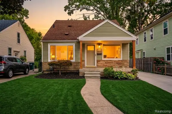 505 S Minerva Avenue, RoyalOak, MI 48067