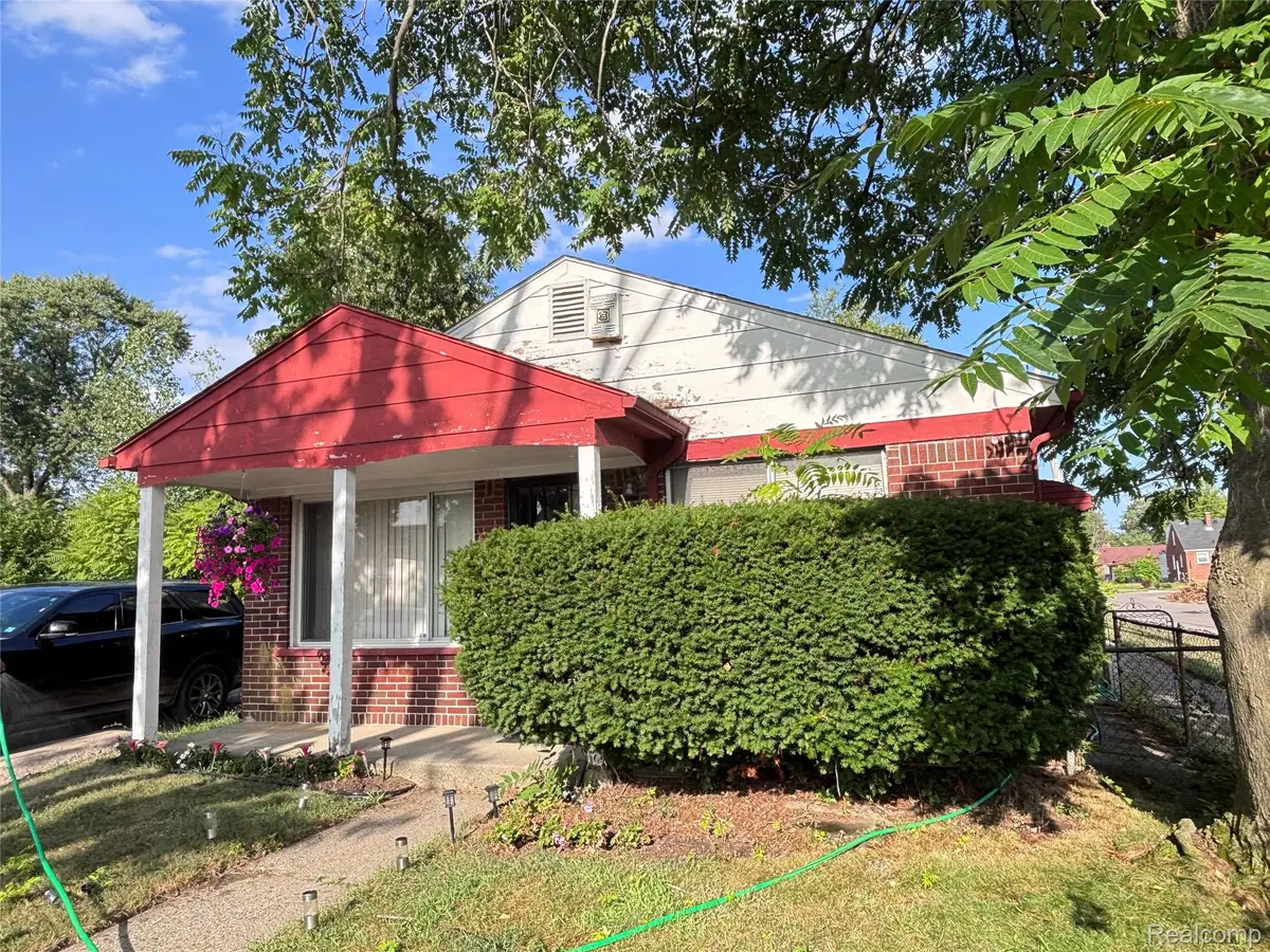 16500 Asbury Park, Detroit, MI 48235 - #1