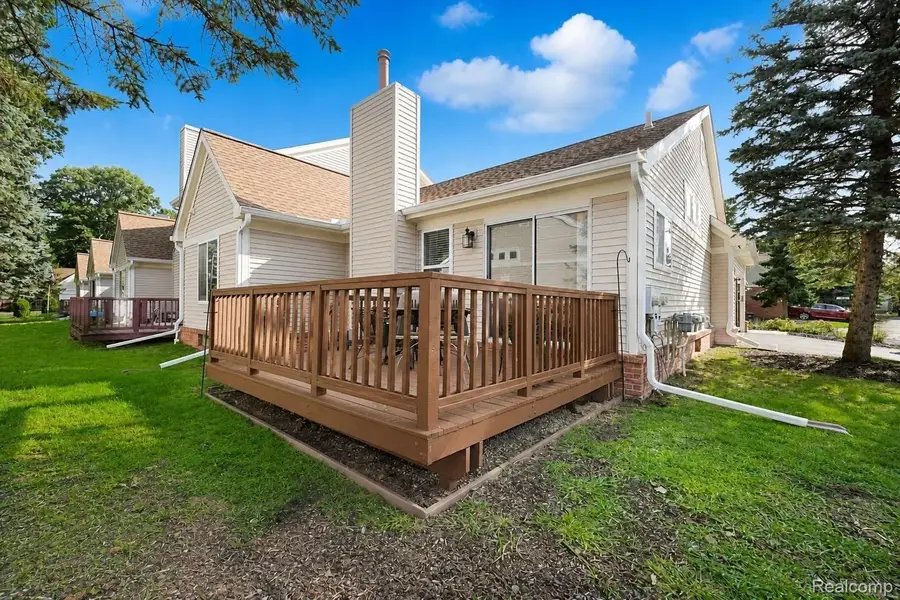 6355 Sheppard Drive #92, Westland, MI 48185 - #2