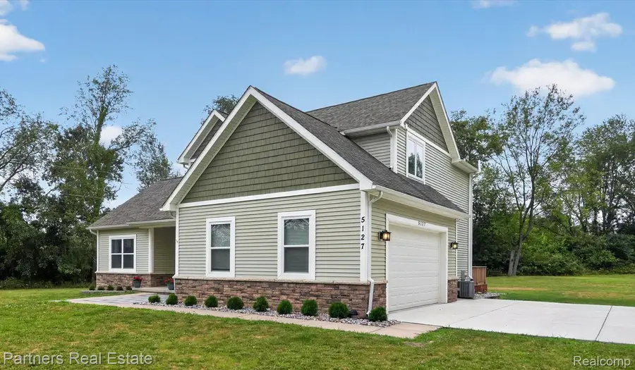 5127 Clyde Road, Howell, MI 48855 - #3