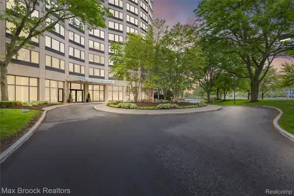 5000 Town Center #2605, Southfield, MI 48075
