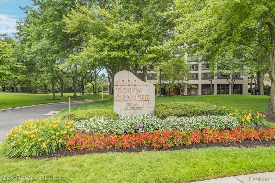 5000 Town Center #2605, Southfield, MI 48075 - #2