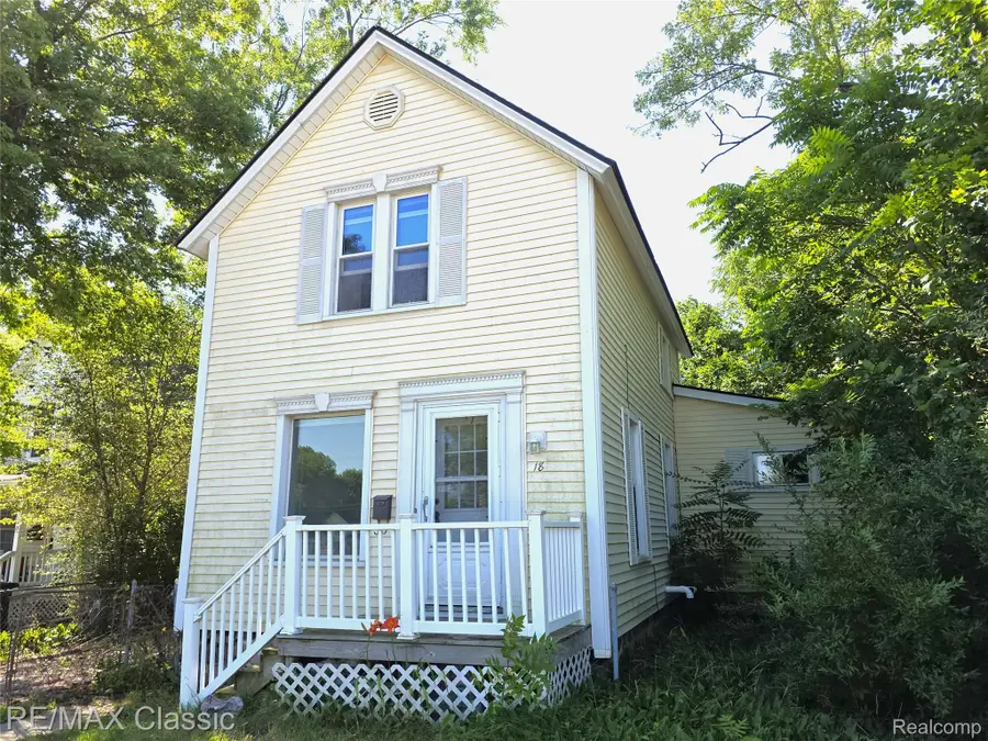 18 Stanton Street, Oxford, MI 48371 - #2