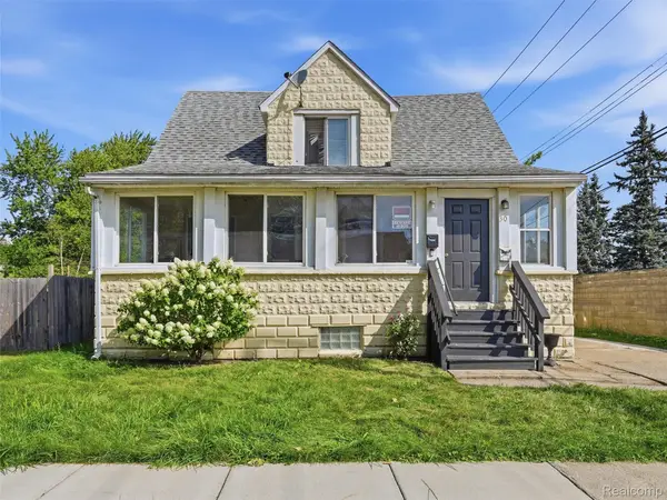 30 W Granet Avenue, HazelPark, MI 48030