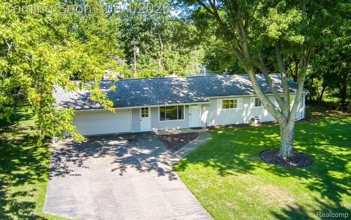 4600 Independence Drive, Clarkston, MI 48346 - #1