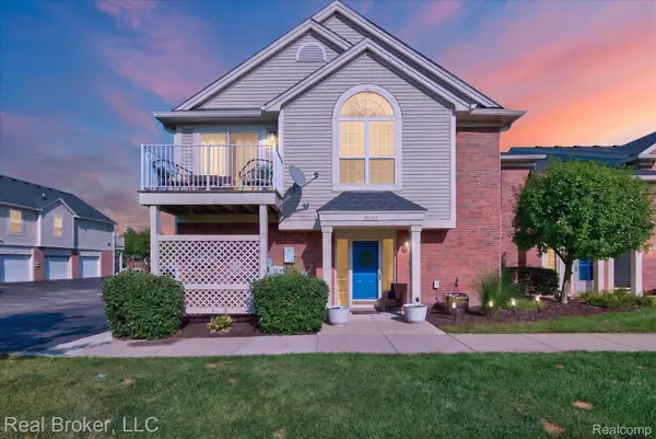51747 Adler Park Drive W, Chesterfield, MI 48051