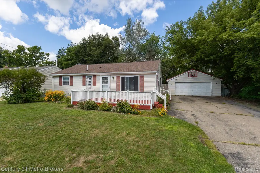 5101 Marilyn Drive, Flint, MI 48506 - #3